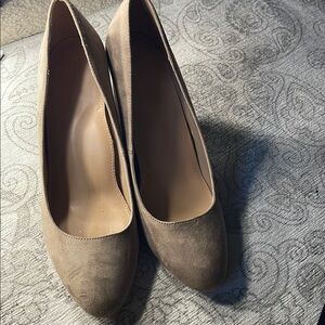 Just Fab Taupe Heels